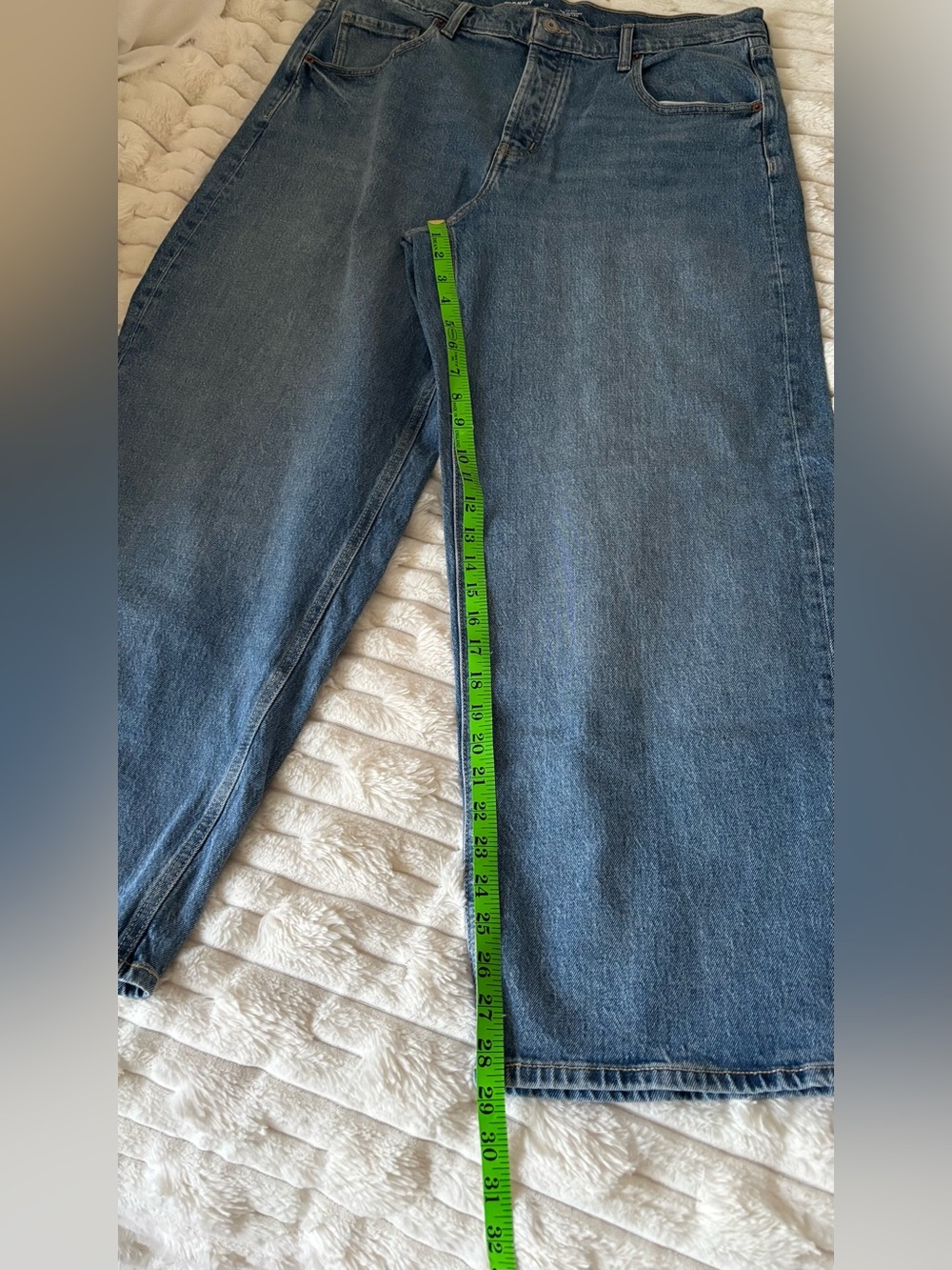 Old Navy The Slouchy Wide-Leg Mid-Rise Jeans Size 12 Petite - Picture 6 of 6